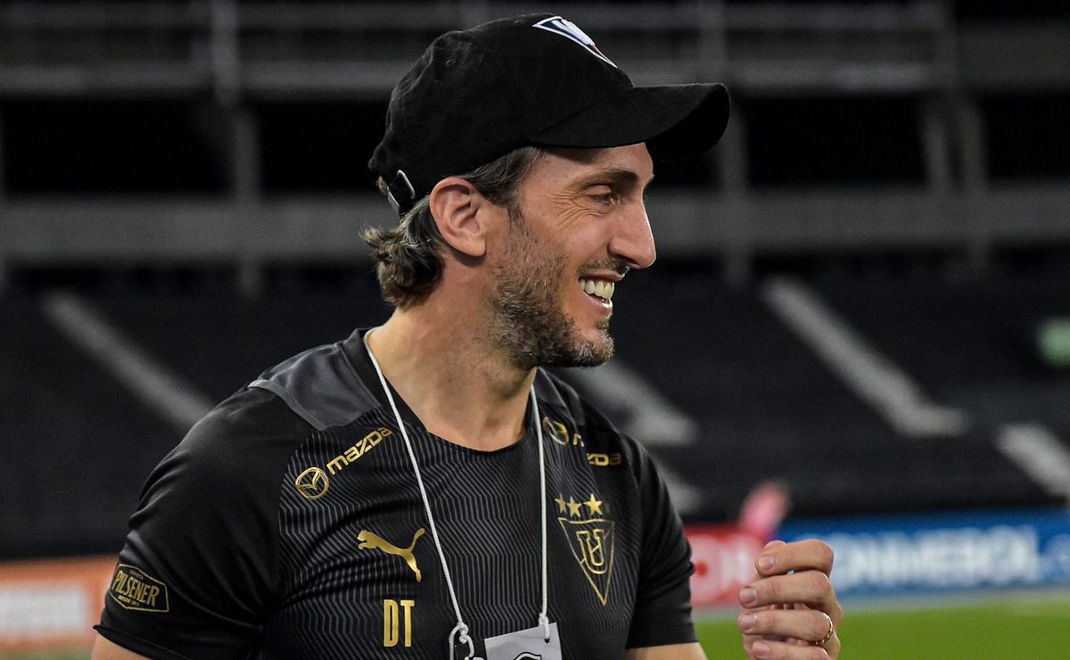 zubeldía trabalha nos bastidores para ter retorno importante diante do internacional