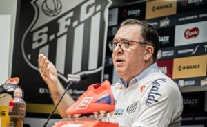 marcelo teixeira dá detalhes sobre próximas rescisões no santos e dá prazo para patrick