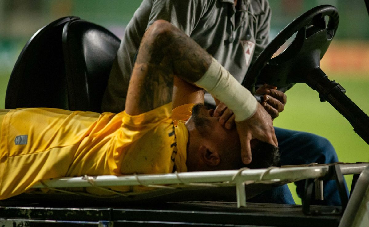 santos tem interesse na negociação de hugo, pertencente ao flamengo, apenas por empréstimo