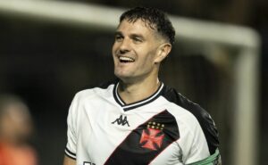 vegetti incorpora espírito de capitão e mostra poder de liderança no vasco da gama: “não podemos negociar”