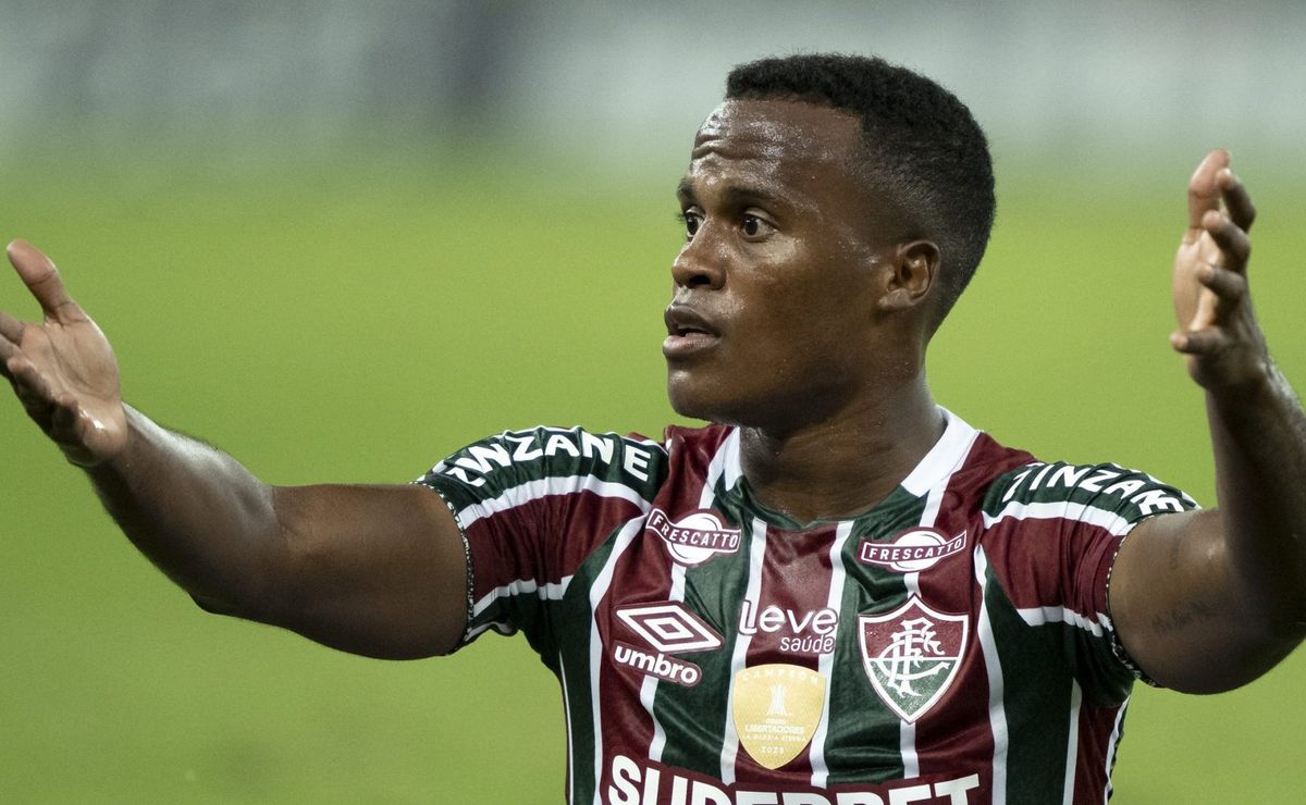 arias se apresenta segunda feira (03) para disputa da copa américa pela colômbia e desfalca fluminense