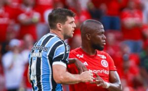 grêmio e inter se enfrentam pela primeira vez em outro estado, no estádio couto pereira