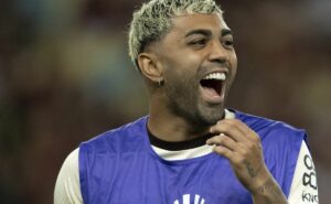 gabigol no vasco: nome tem aprovação de edmundo em saída do flamengo 