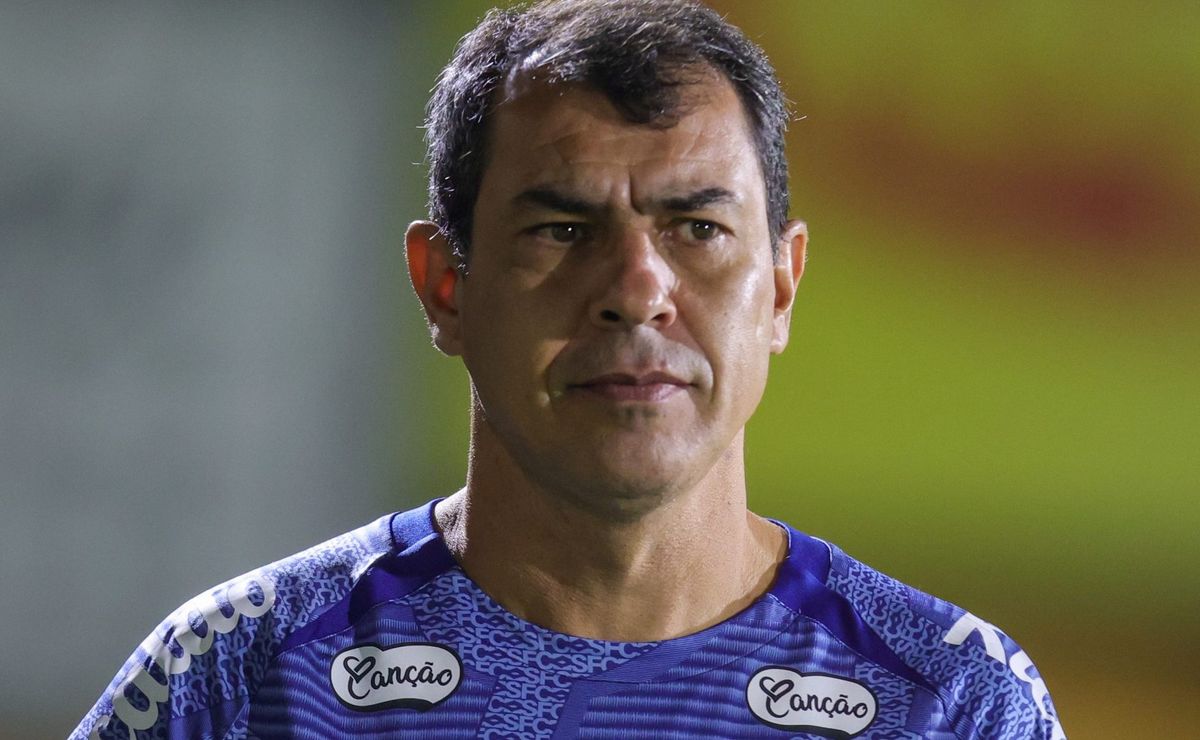 fábio carille não assume sozinho a culpa pela terceira derrota seguida do santos: “É de todos nós”