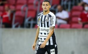 ex santos, kaiky não engrena na europa e está na lista de negociáveis do almería