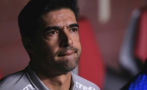 vasco tem grande reforço contra o palmeiras de abel ferreira e adson deve ser titular