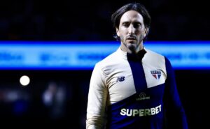 são paulo defende vantagem contra inter no brasileirão, mesmo fora de casa