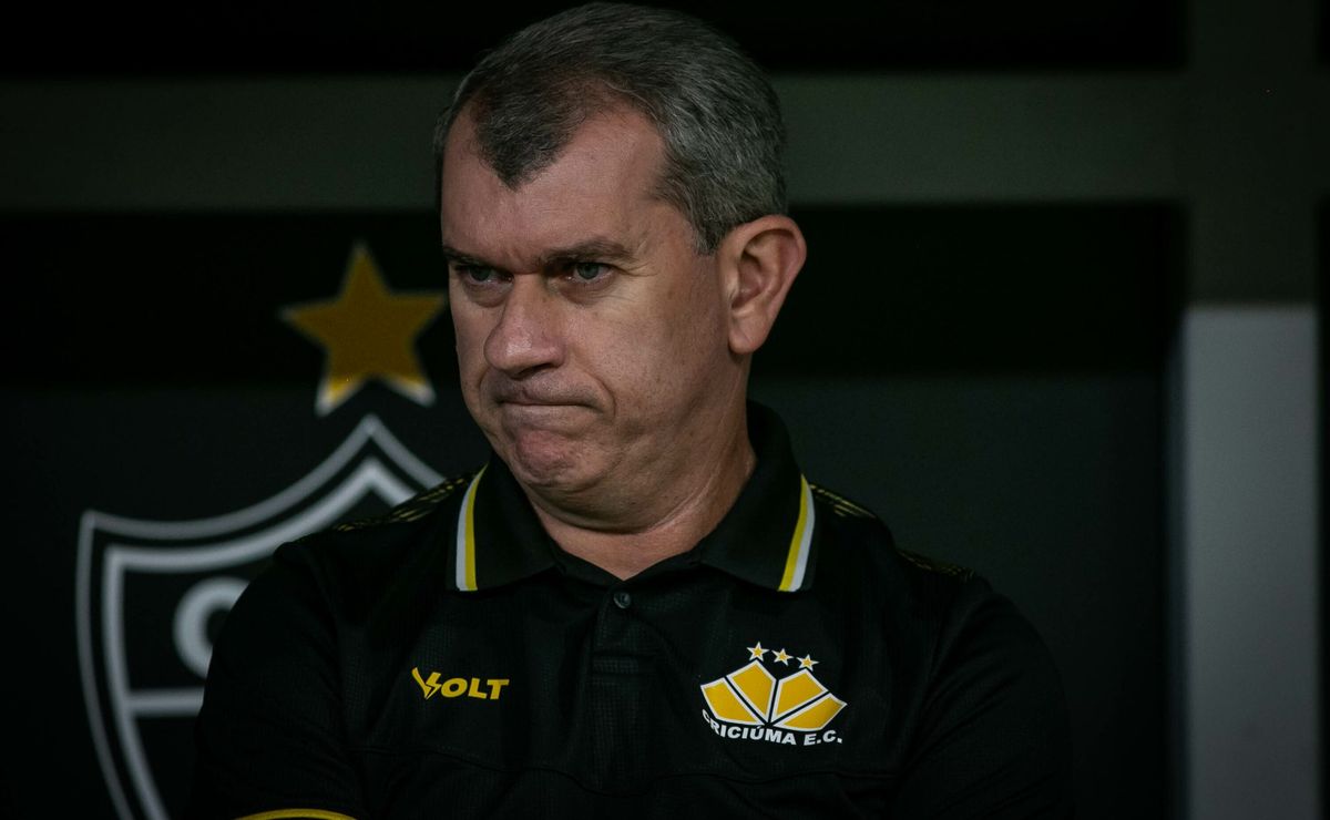 claudio tencati, técnico do criciúma, elogia palmeiras: "conjunto muito forte"