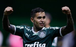 dudu volta a ser relacionado no palmeiras e deve atuar até 20 minutos contra vasco 