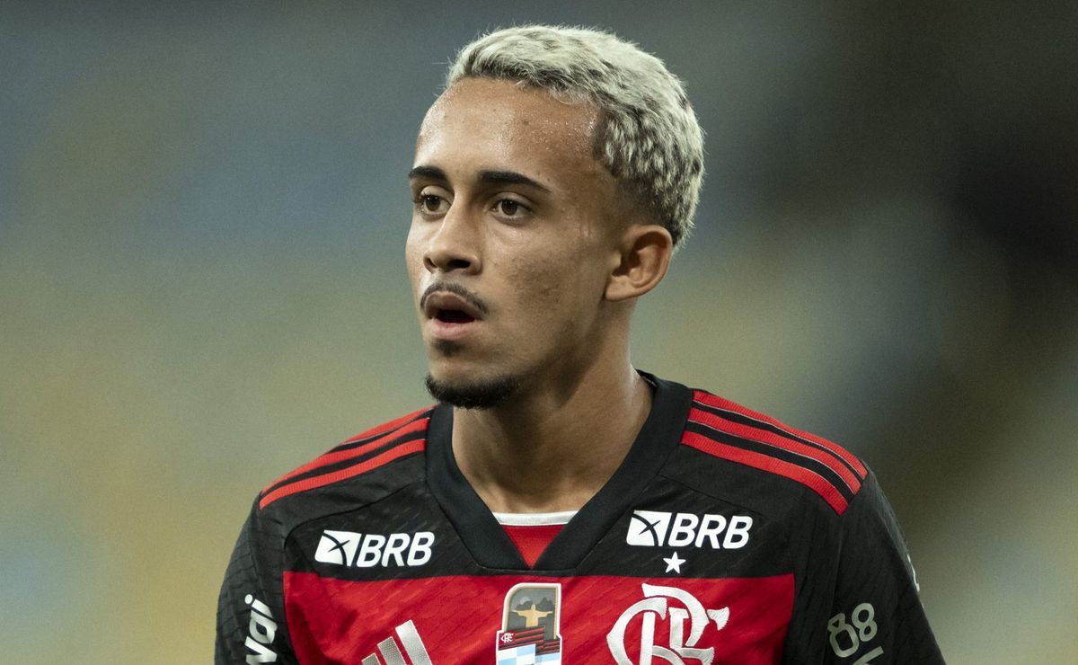 matheus gonçalves ganha força para sair do flamengo e jogar em rival brasileiro