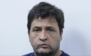 r$ 24,5 milhões: atacante de 29 anos não joga mais no grêmio de alberto guerra