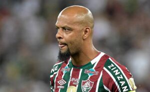 felipe melo não treina pelo terceiro dia seguido e preocupa o fluminense