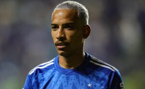 destaque do cruzeiro, matheus pereira manda mensagem a dudu em publicação