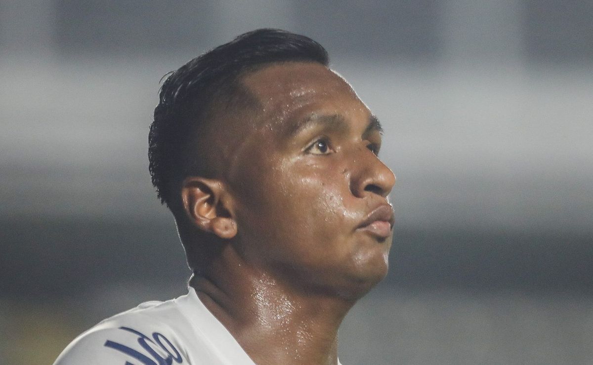 morelos finalmente está saindo do santos e deve se transferir para o junior de barranquilla