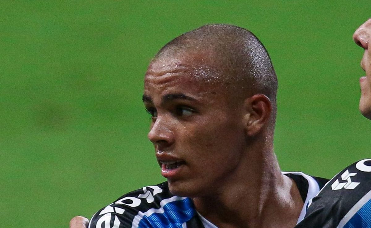 vanderson é alvo de tottenham e napoli; grêmio pode lucrar com negociação