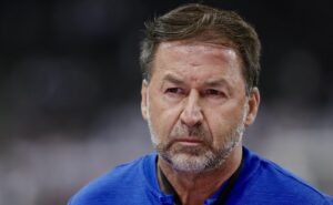 corinthians leva chapéu do cruzeiro por meio campista sonho de augusto melo