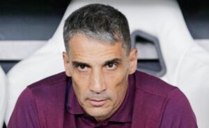 renato kayzer do fortaleza de vojvoda é colocado na mesa do santos para ser contratado