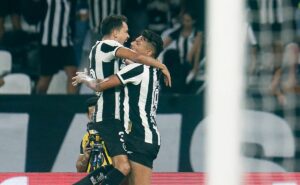 botafogo domina, vence bragantino e encosta no topo do brasileirão séria a 2024