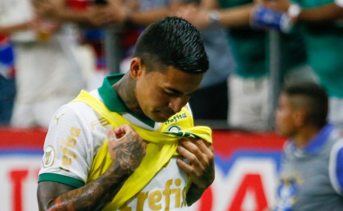 abel coloca dudu e estevão apenas no segundo tempo e revolta torcedores em derrota