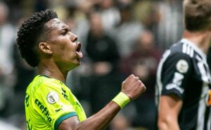 estêvão marca golaço, e palmeiras goleia atlético mg na arena mrv; confira as notas