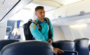 danilo pede seriedade de jogadores em estreia da seleção brasileira na copa américa