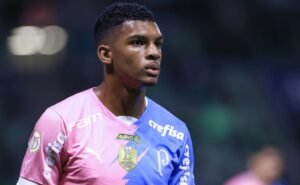 r$46 milhões: west ham não para em luis guilherme e busca outro cria do palmeiras