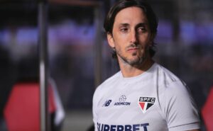 são paulo luta para quebrar tabu diante do vasco em são januário