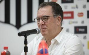 marcelo teixeira está perto de fechar novo patrocínio para o santos