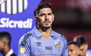 joão paulo exalta desempenho de brazão e torce pelo acesso do santos