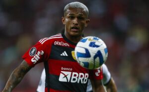 escalação do flamengo: wesley corre risco e evertton araújo pode ser titular contra athletico pr