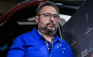 alexandre mattos detalha plano de reforço no cruzeiro: “nem se pedrinho quisesse, a gente ia permitir"