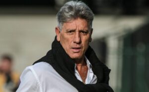 renato é avisado que intenso trabalho pode liberar arena do grêmio em agosto