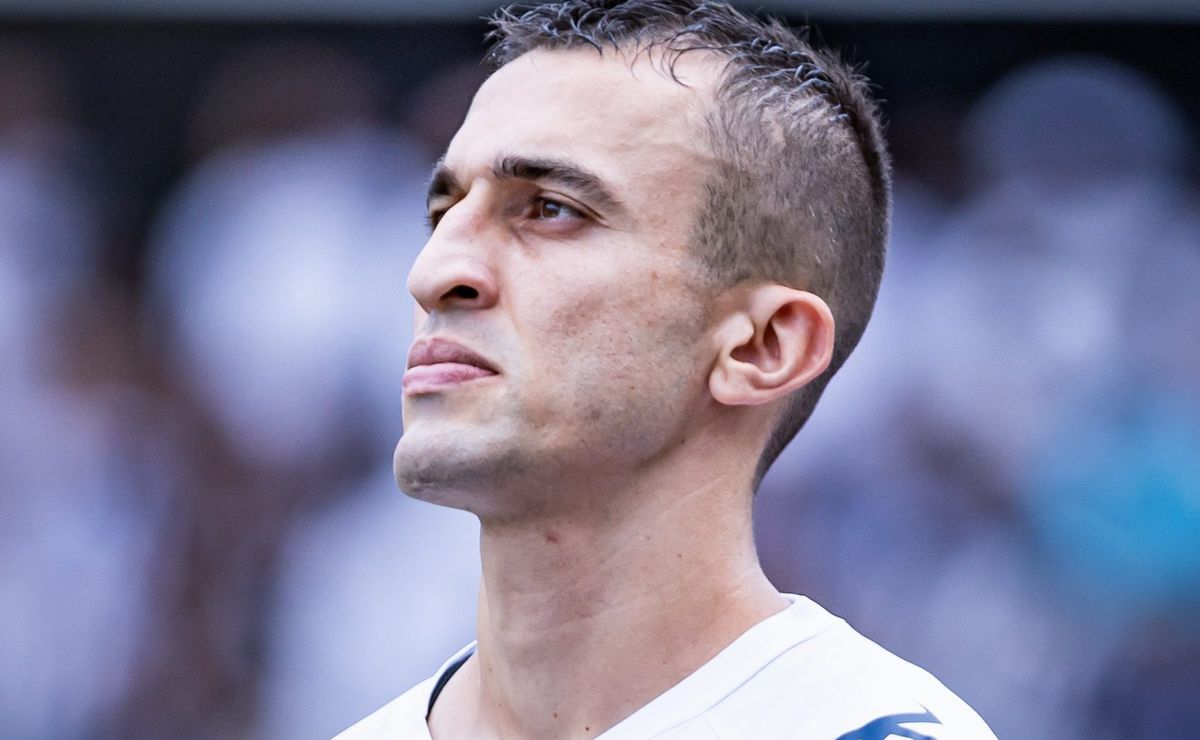 joão schmidt não deve jogar e será desfalque do santos contra o botafogo/sp