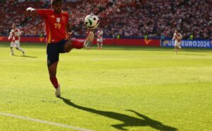 euro 2024: lamine yamal, da espanha, é o mais jovem a atuar em um jogo da competição na história