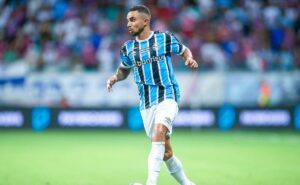 fabio não esconde decepção na derrota do grêmio: "poderia ter feito uma partida melhor"