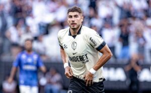 pedro raul jogou menos 2 tempos nos últimos dez partidas do corinthians