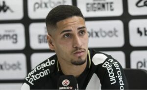 praxedes se lesiona e desfalca o vasco no próximo compromisso pelo brasileirão