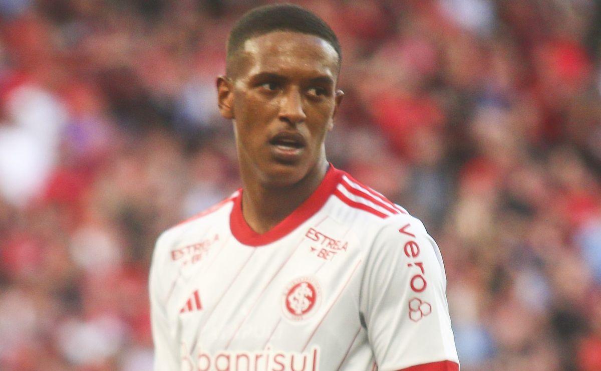 robert renan se declara ao corinthians e situação prejudicar reconciliação com o inter