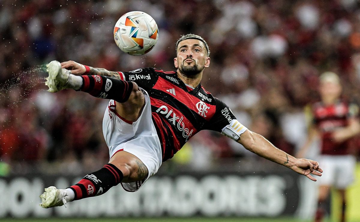 arrascaeta é o maior em assistências desde 2019 no brasileirão