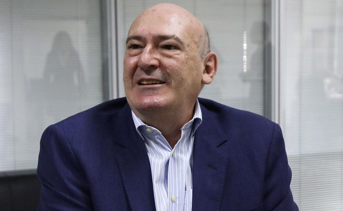 andrés rueda atrapalha o santos que deve ficar sem um tostão em negociação mal feita