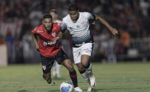 6 propostas chegaram na mesa do corinthians para vender wesley 