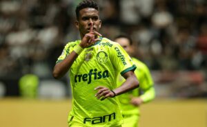 cruzeiro pode lucrar com venda de estêvão ao chelsea