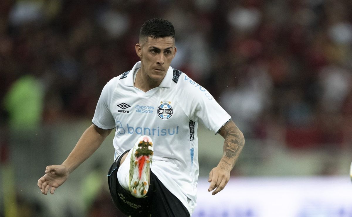 grêmio toma decisão sobre multa e punição após pavón sair bravo contra flamengo  