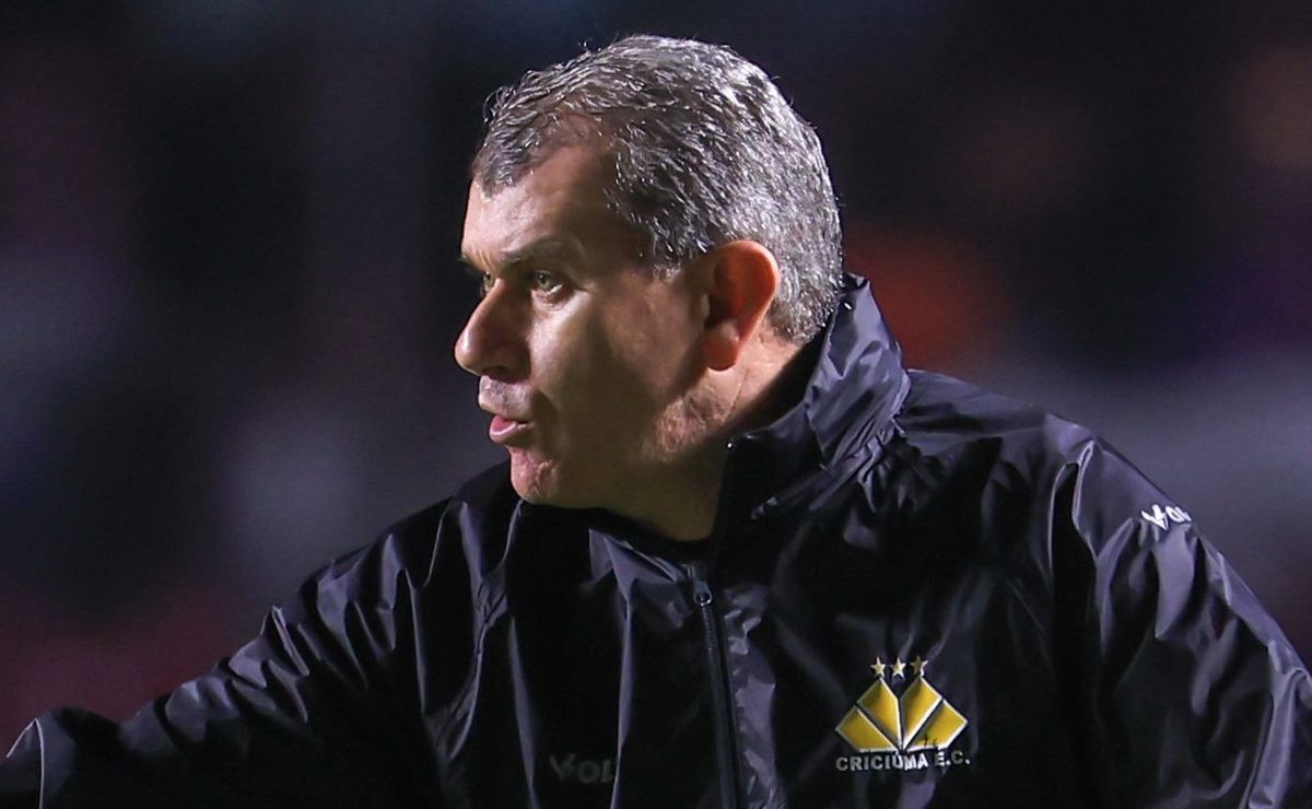 cláudio tencati, técnico do criciúma, analisa vitória do são paulo: “a gente se perdeu”