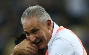 r$ 150 milhões: flamengo decide vender meio campista e tite é informado