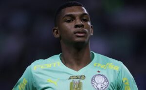 luis guilherme não sairá do palmeiras pelo valor estipulado na multa; motivo é possível venda futura