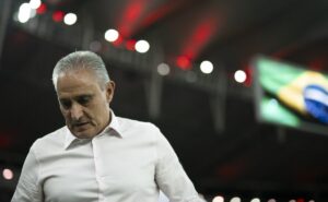 tite é desfalque do flamengo em jogo contra o athletico pr