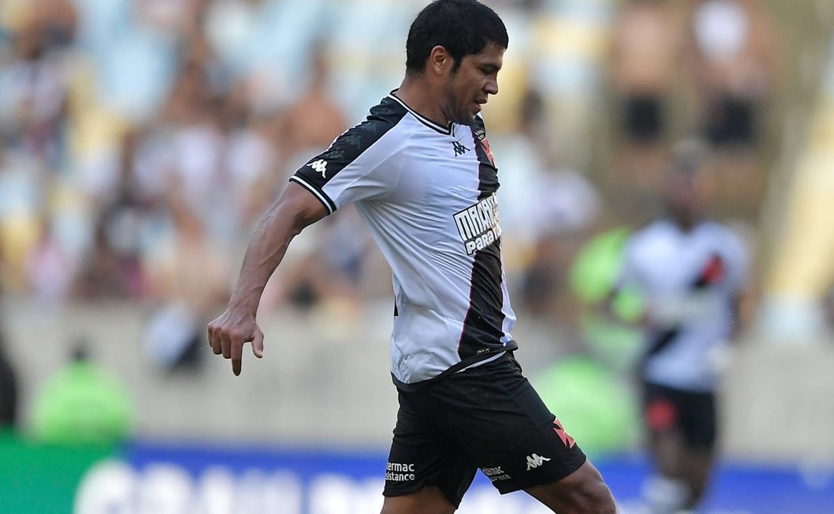 esse é o salário de robert rojas no vasco que revoltou a torcida