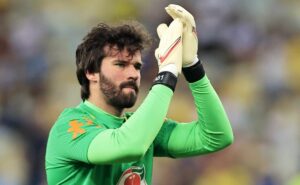 alisson comemorar vitória contra o méxico e evolução da seleção brasileira