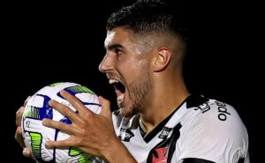 pedro raul chegando? grêmio aponta diferença de salários para confirmar negócio com corinthians